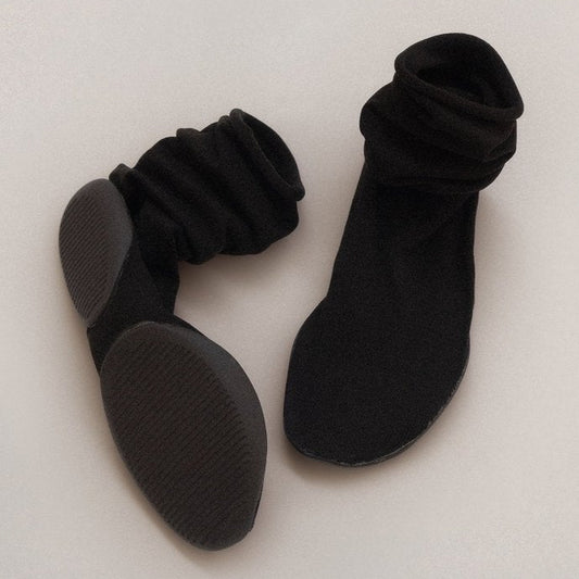 Yeezy Pod Black