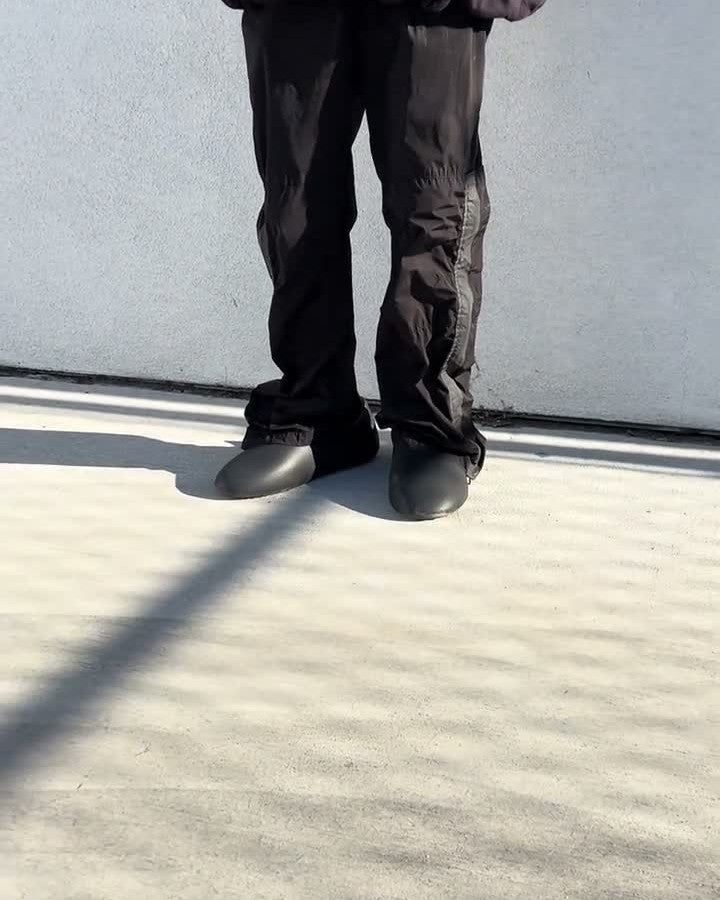 Yeezy SL-01 worn